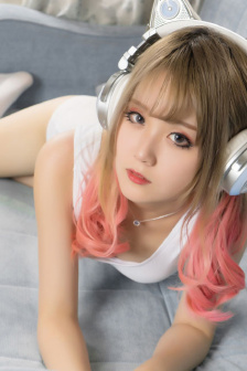 好 色 小 姨